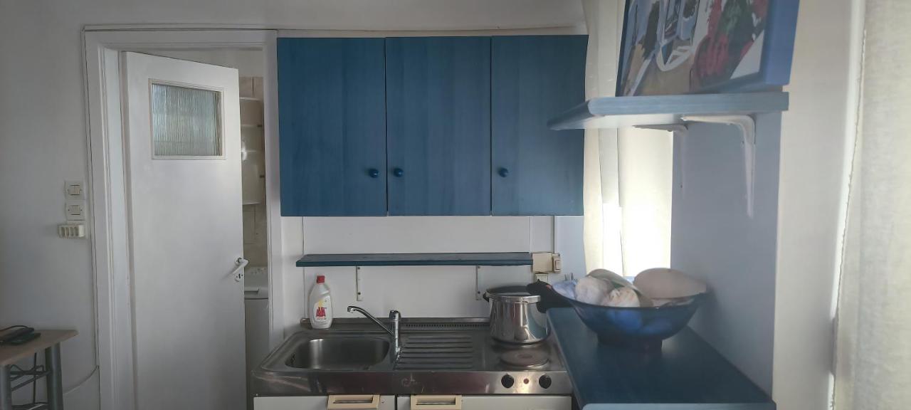 Loutraki Times Apartment Bagian luar foto